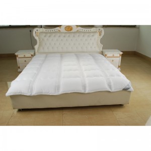 Ковдра Arya Pure Line 195x215 Climarelle